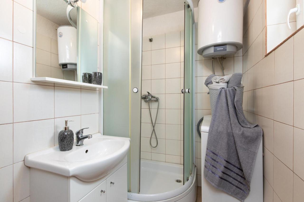Apartman Umpa Omišalj Екстериор снимка